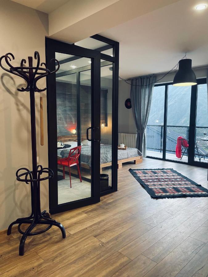 Kazbegi Stylish Apartment Zewnętrze zdjęcie